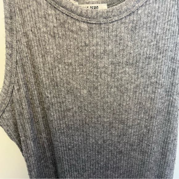 Double Zero Midi Ribbed Dress - Picture 9 of 11